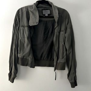 Like new green jacket